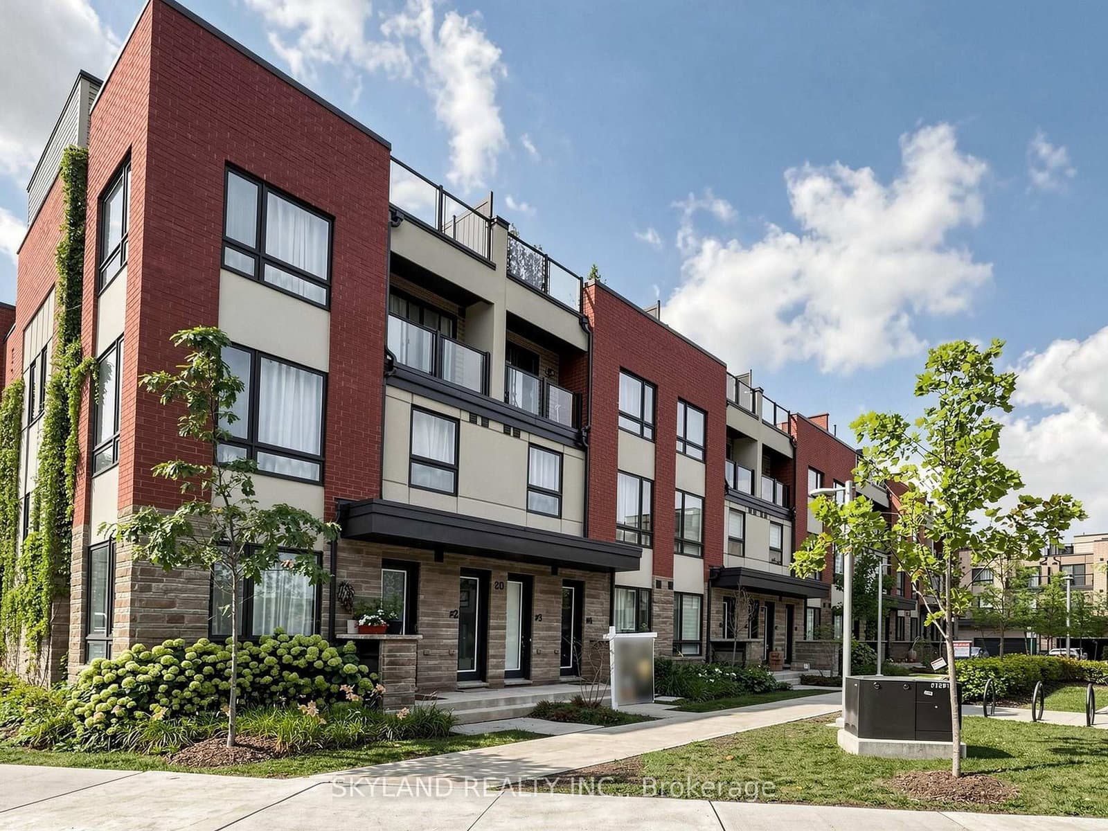 20 woodstream Drive, Unit 3 - Image 2
