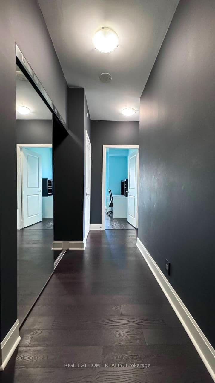 33 Shore Breeze Drive, Unit 2809 - Image 4