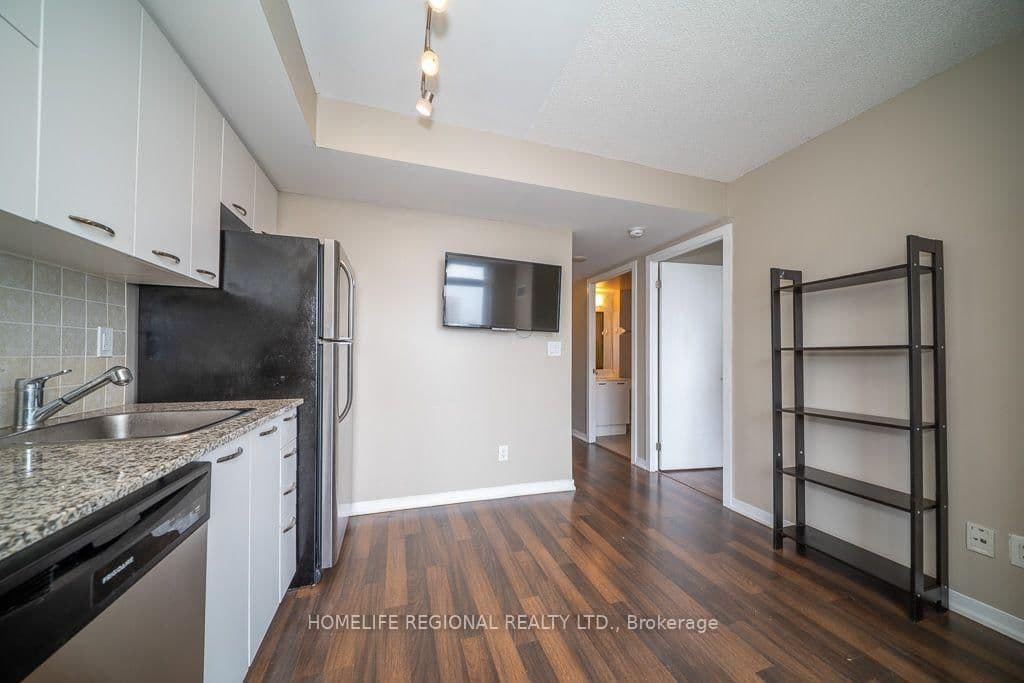 38 Joe Shuster Way, Unit 1520 - Image 5