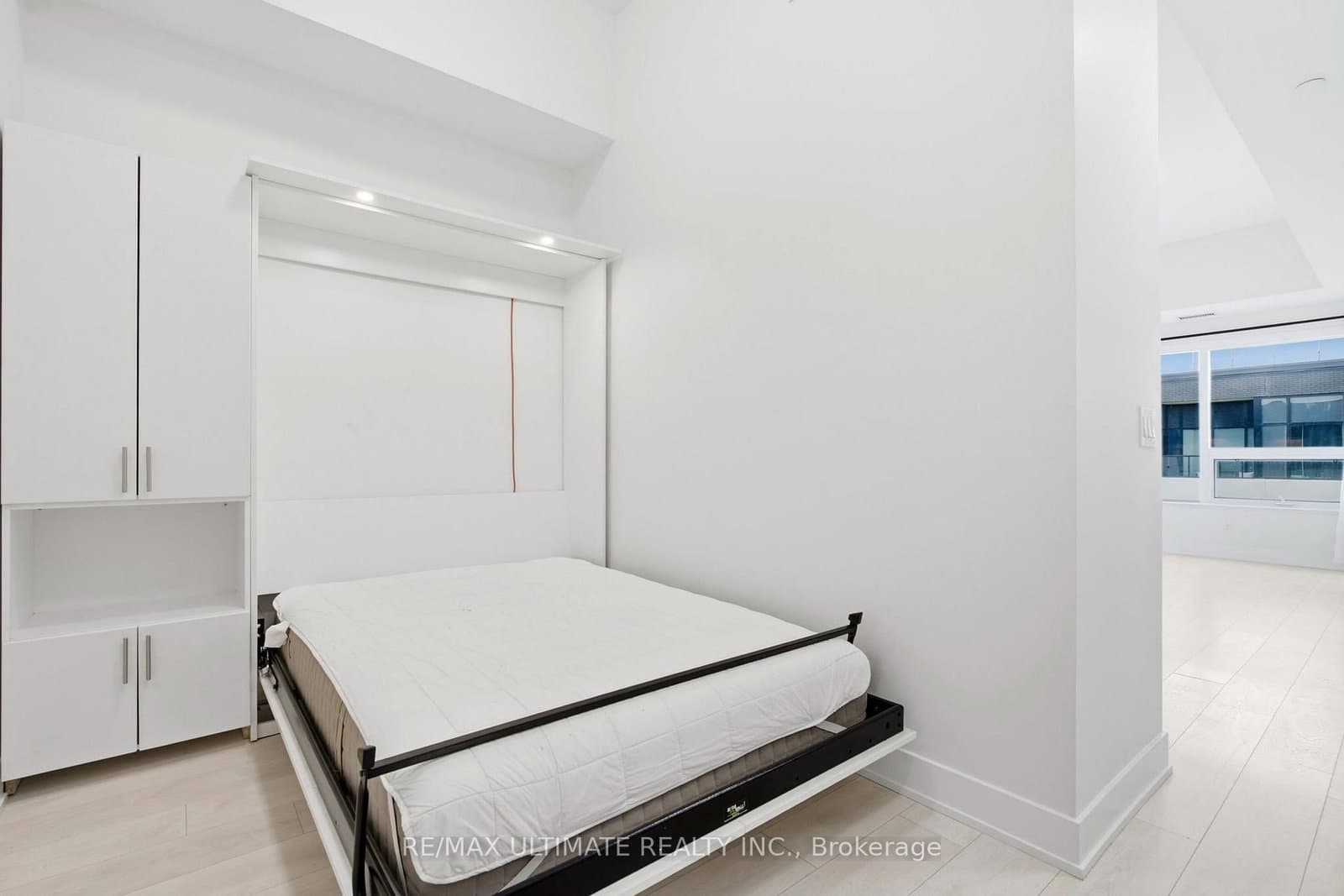 2485 Taunton Road, Unit 451 - Image 5