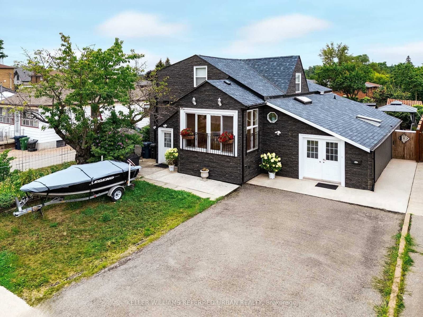 6 Elmhurst Drive - Image 1