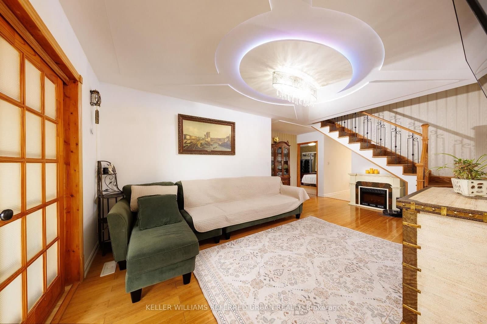 6 Elmhurst Drive - Image 4