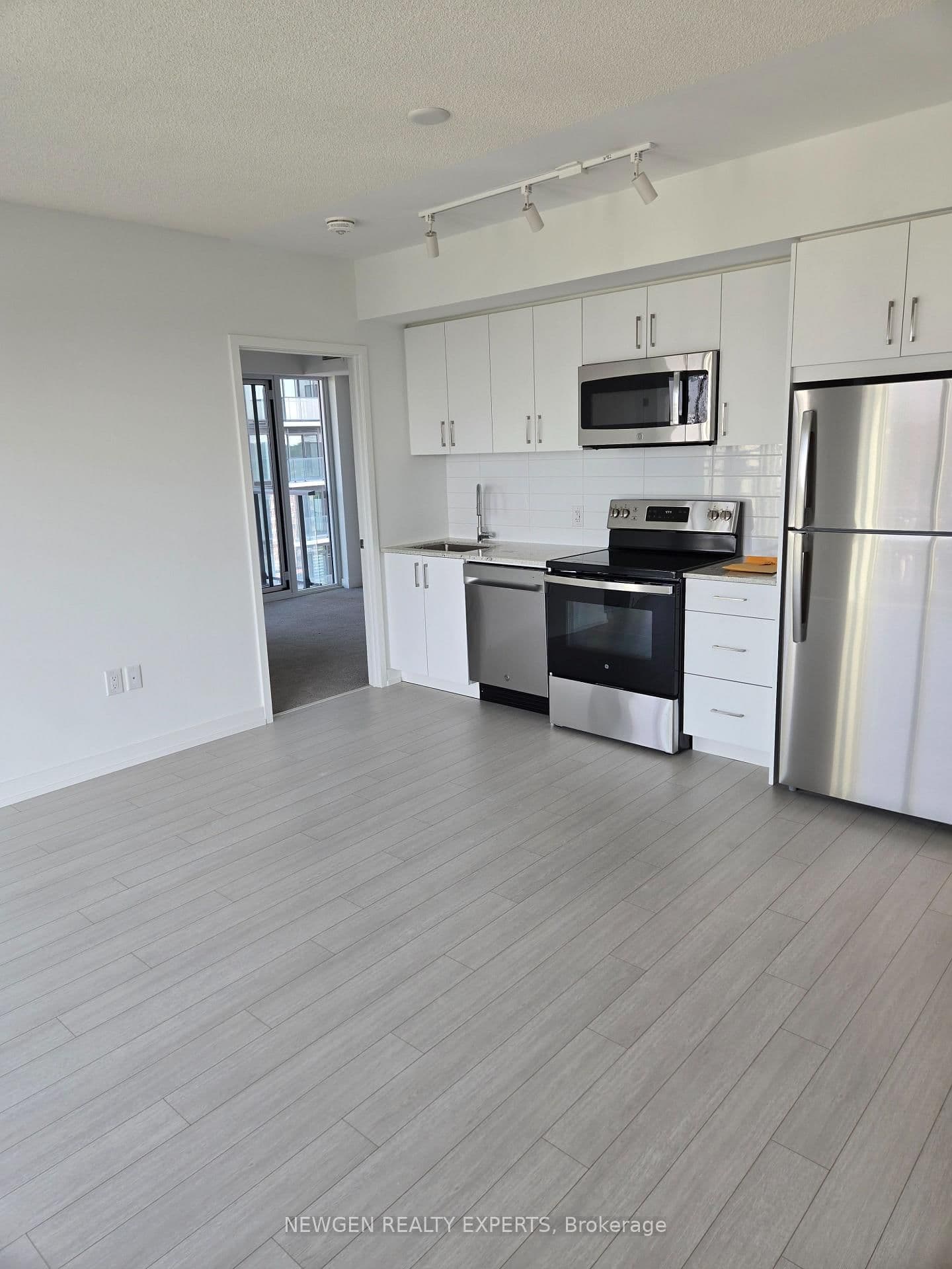 4010 Eglinton Avenue W, Unit 1104 - Image 3