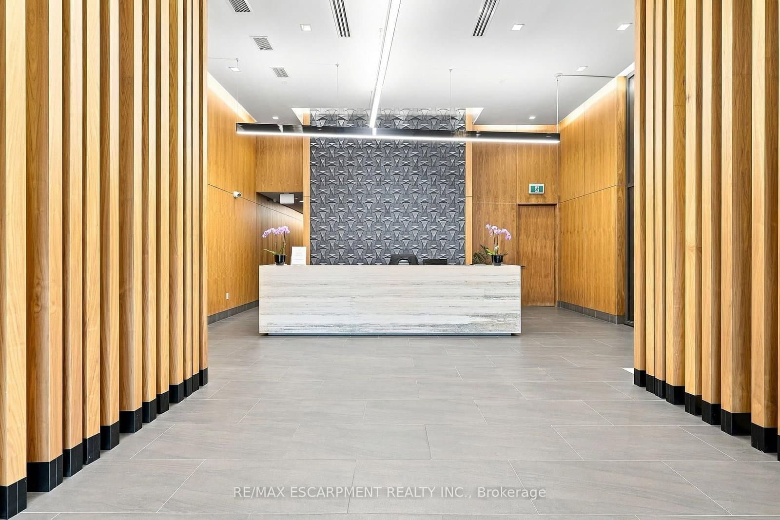 8 Ann Street, Unit 902 - Image 3