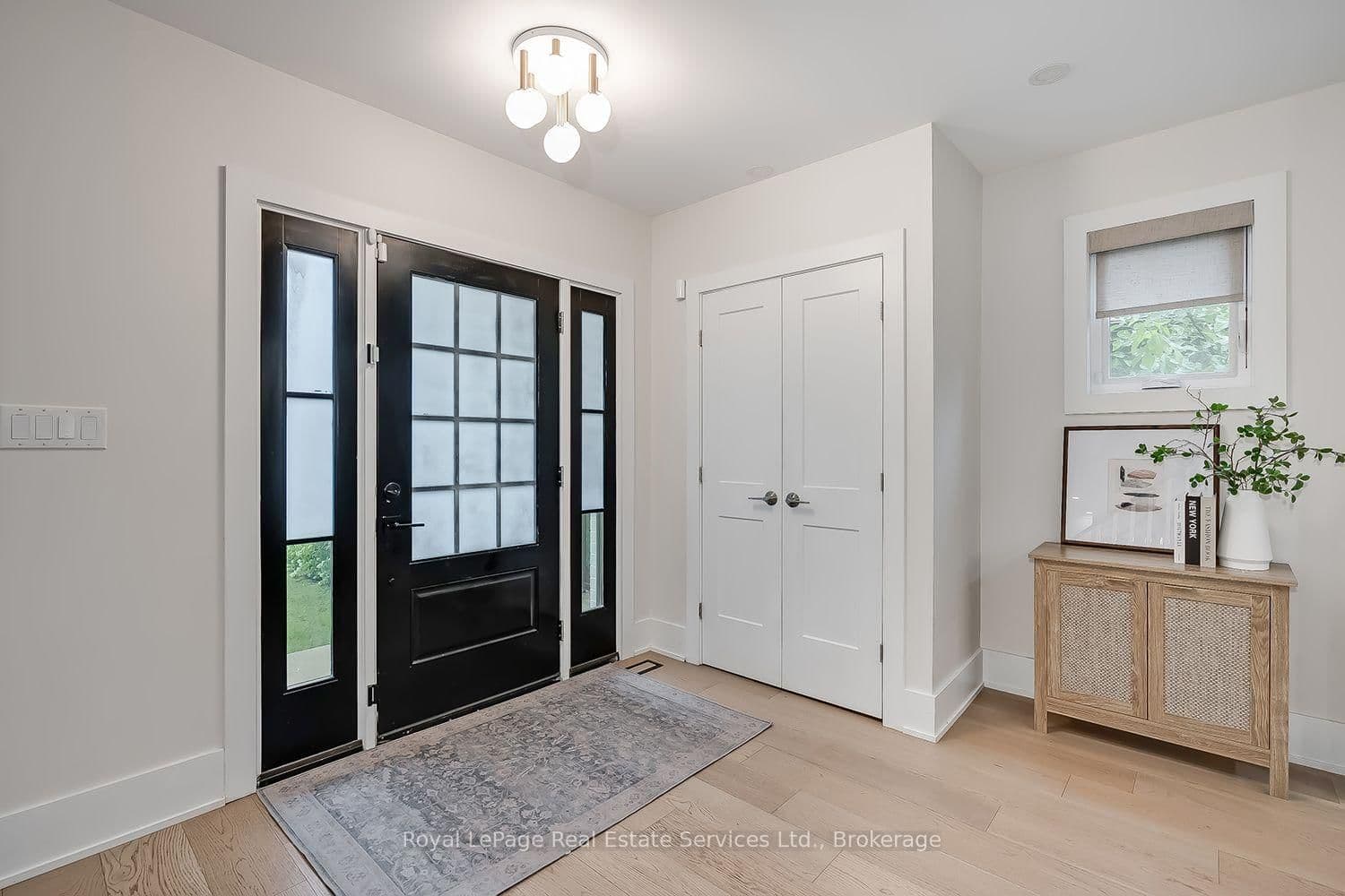 59 Fairwood Place E - Image 3
