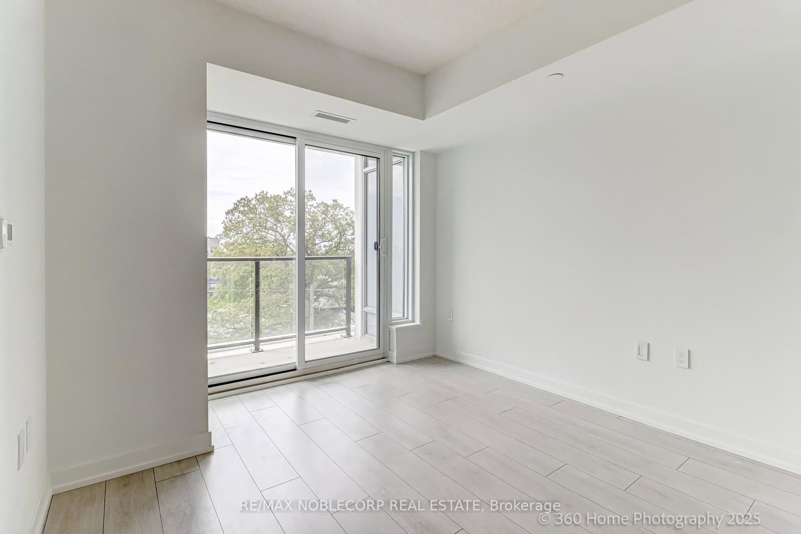 556 Marlee Avenue, Unit 508 - Image 4