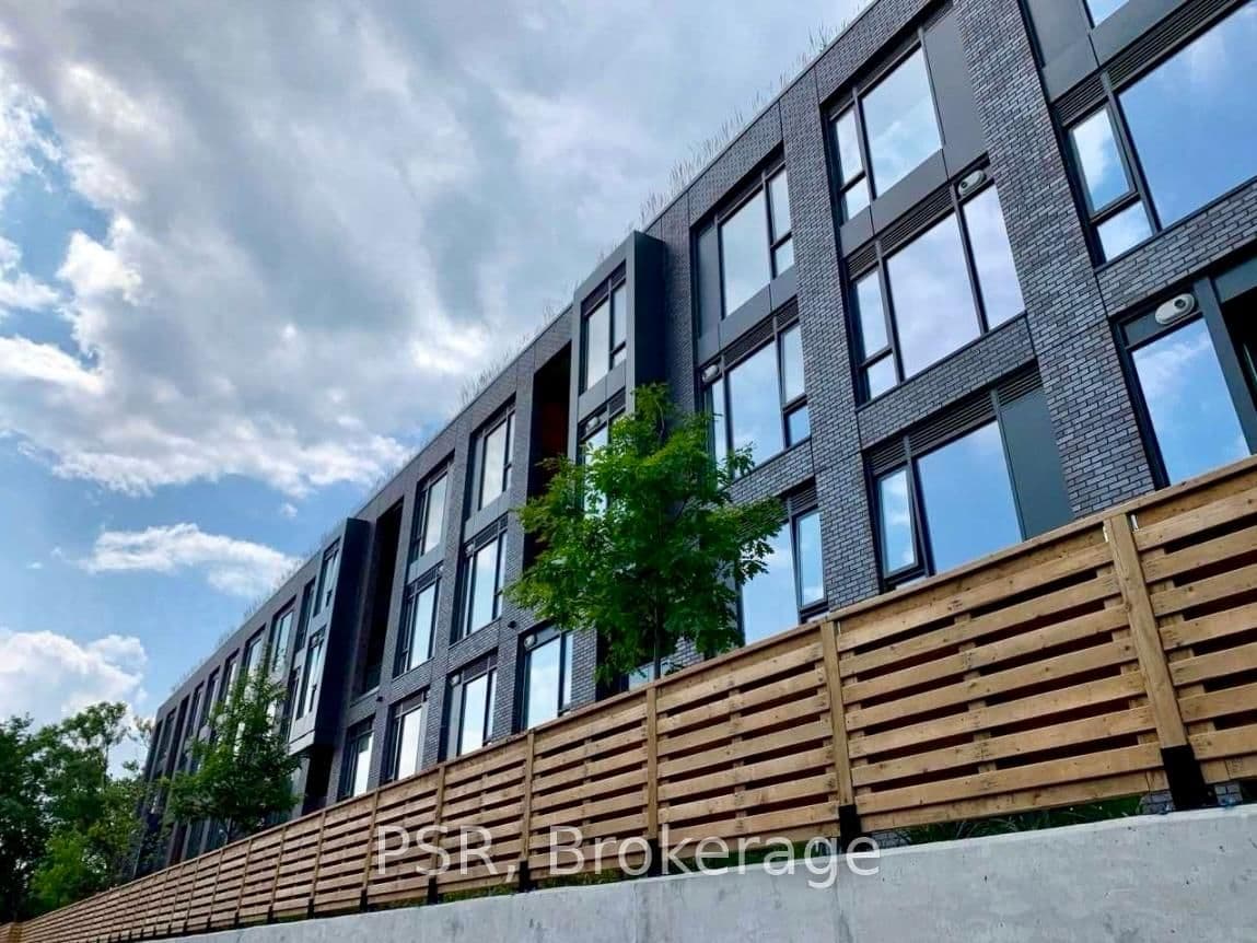 35 Wabash Avenue, Unit 205 - Image 2