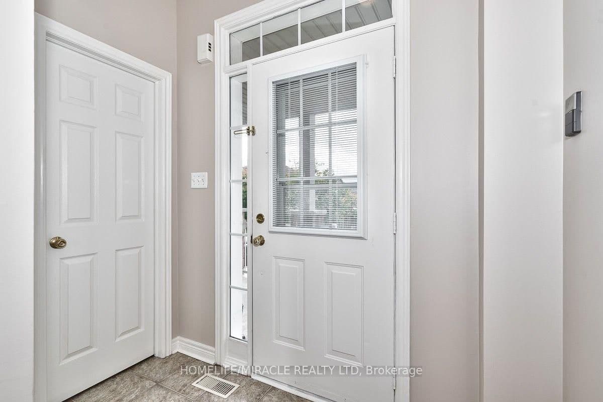 3 Ashdale Road - Image 3