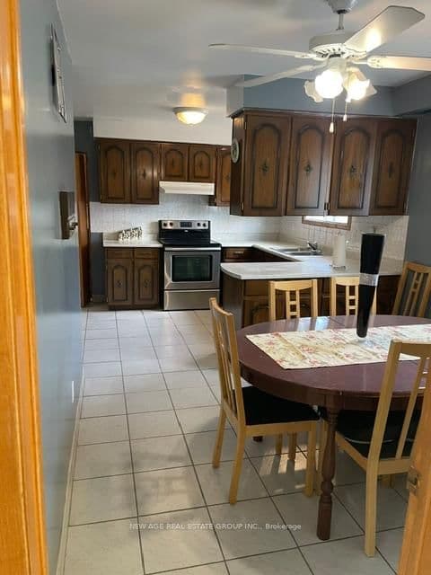 112 Anthia Drive W - Image 2