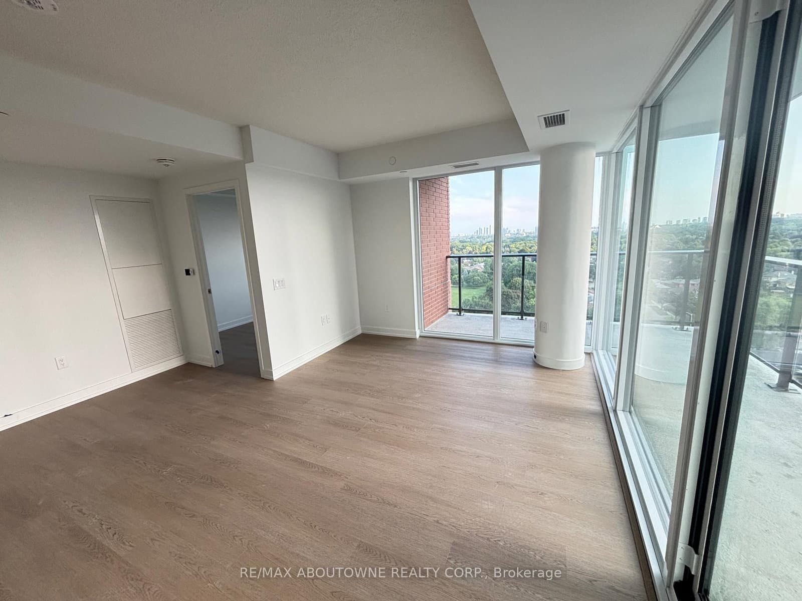 4010 Eglinton Avenue W, Unit 1215 - Image 3