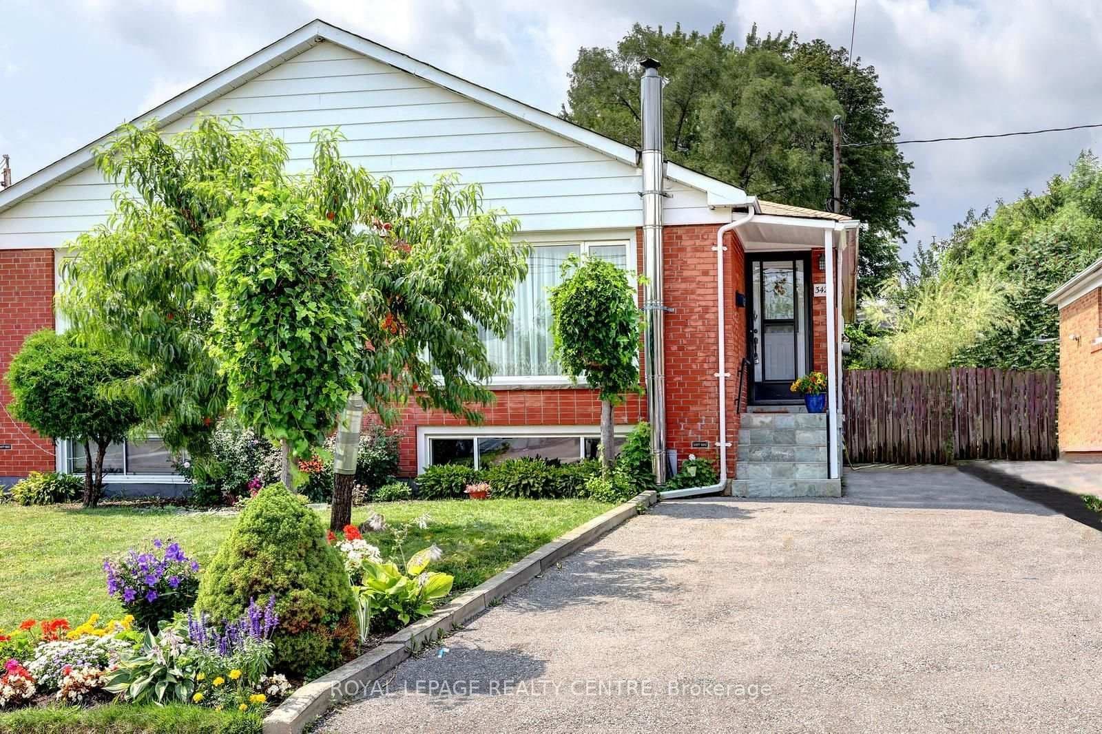 3422 Queenston Drive - Image 1