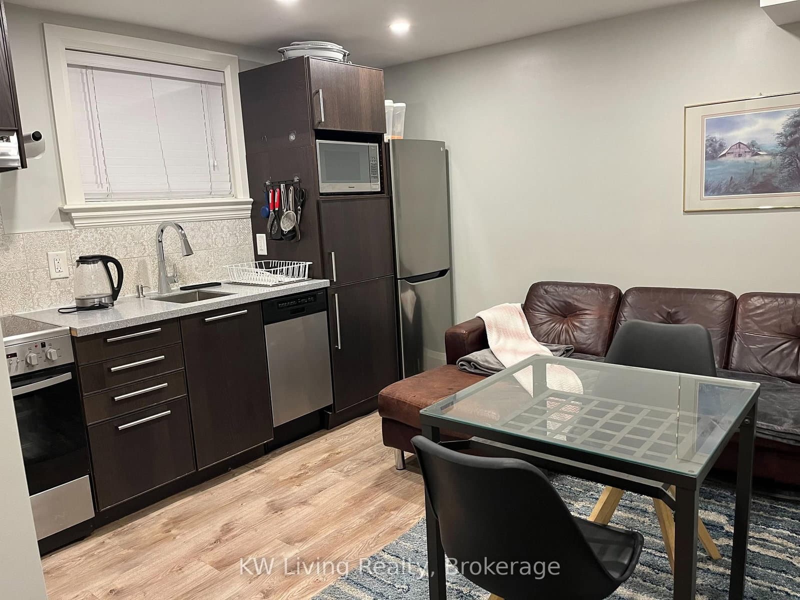 55B Long Branch Avenue, Unit 4 - Image 4