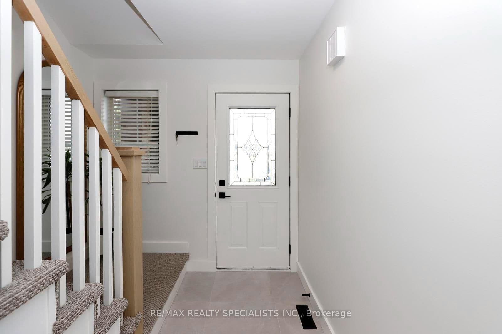 4434 Fairview Street - Image 3
