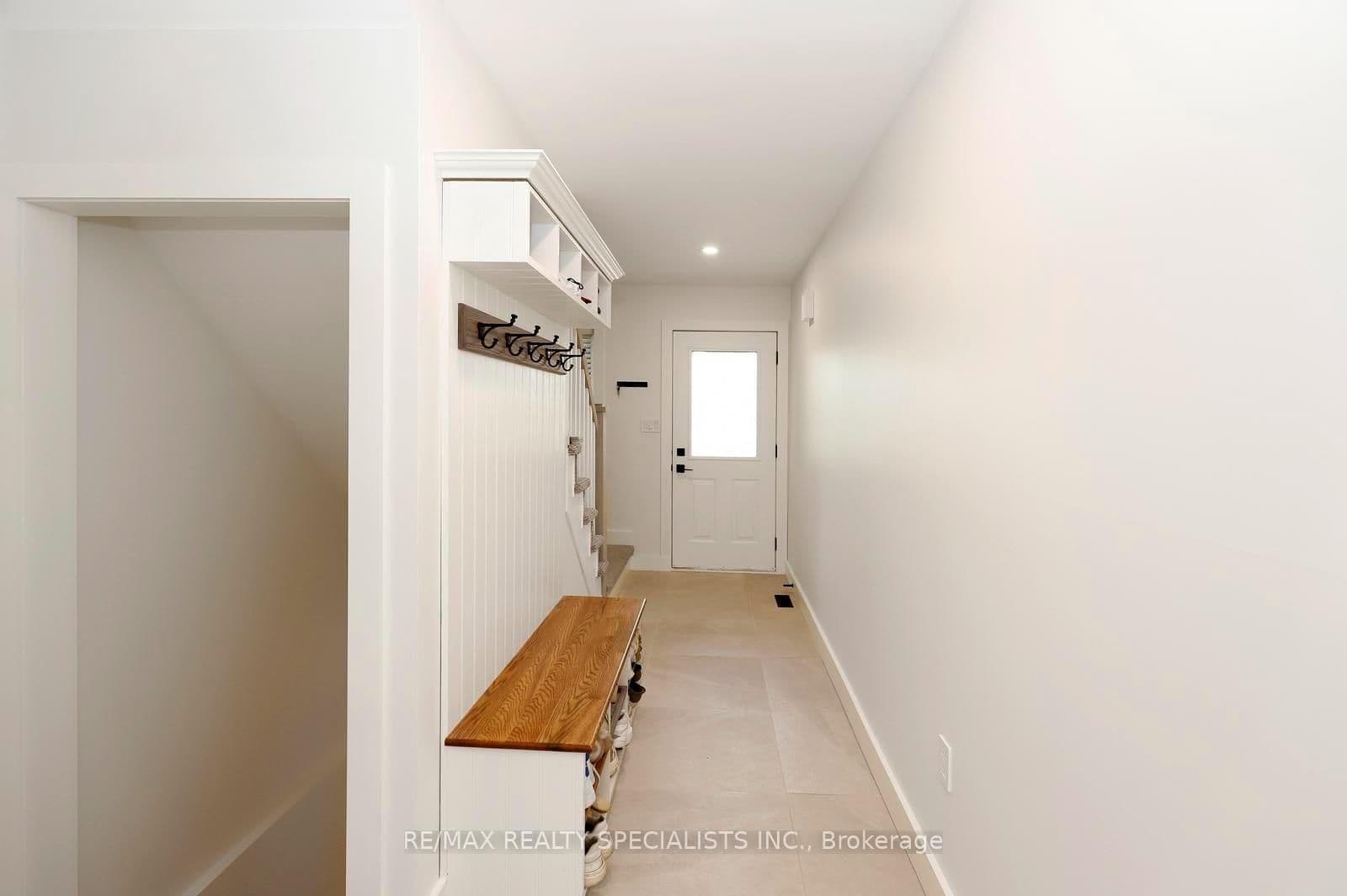 4434 Fairview Street - Image 4
