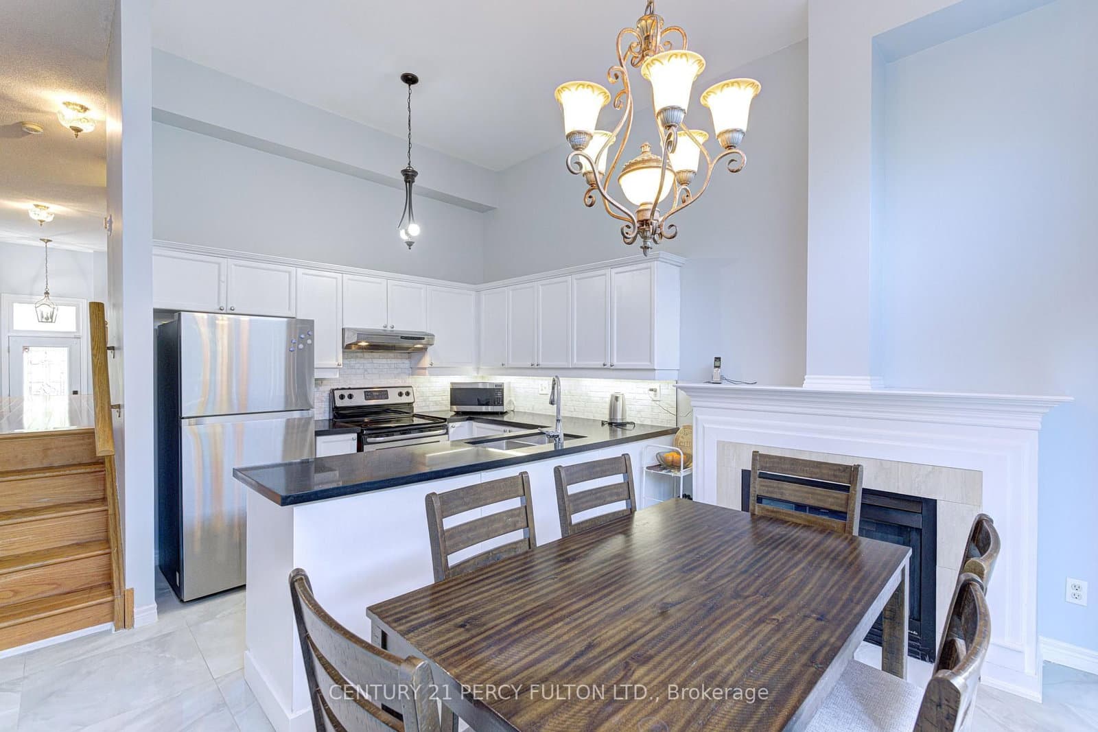 800 Dundas Street W, Unit 17 - Image 6