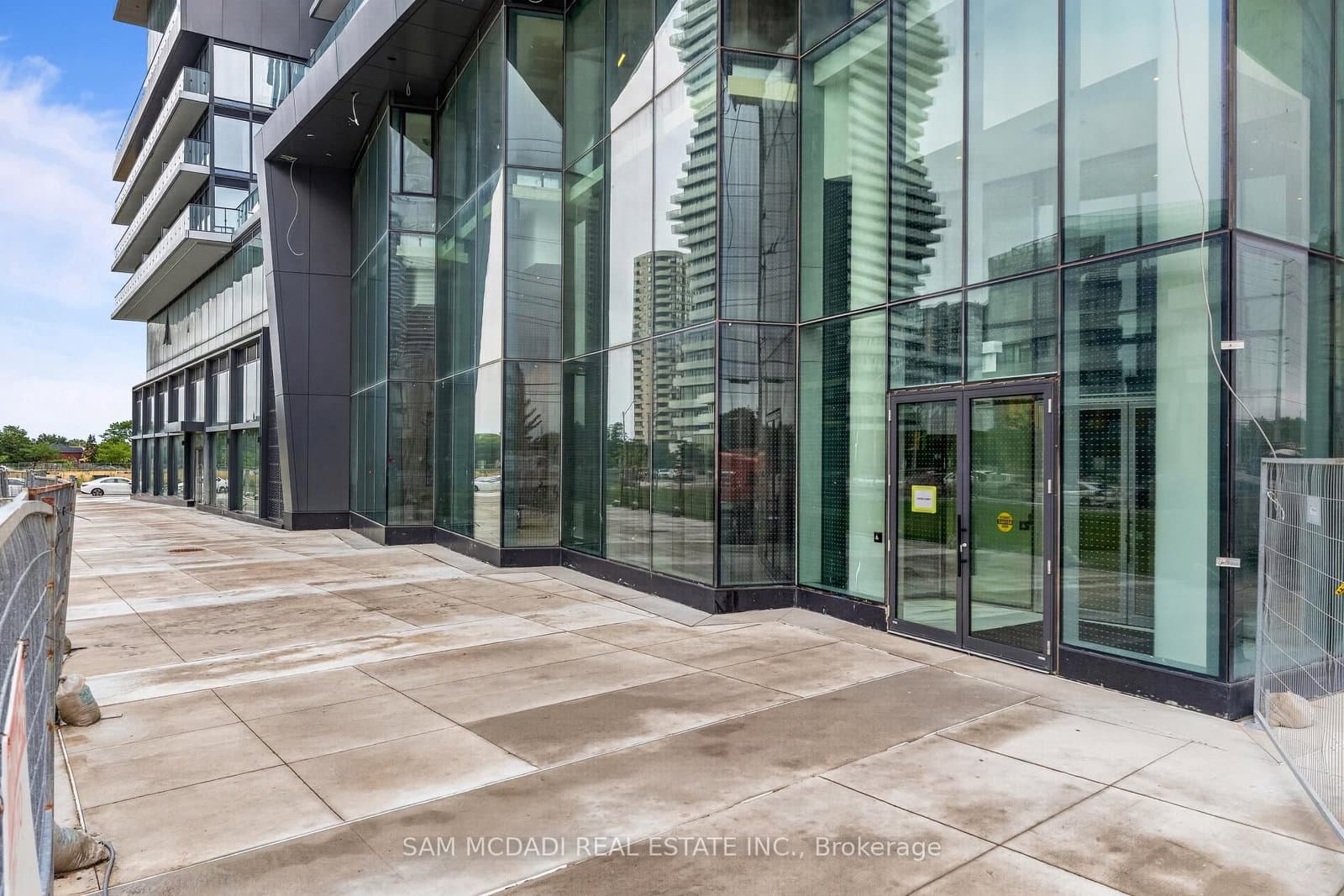 448 Burnhamthorpe Road, Unit 6606 - Image 2