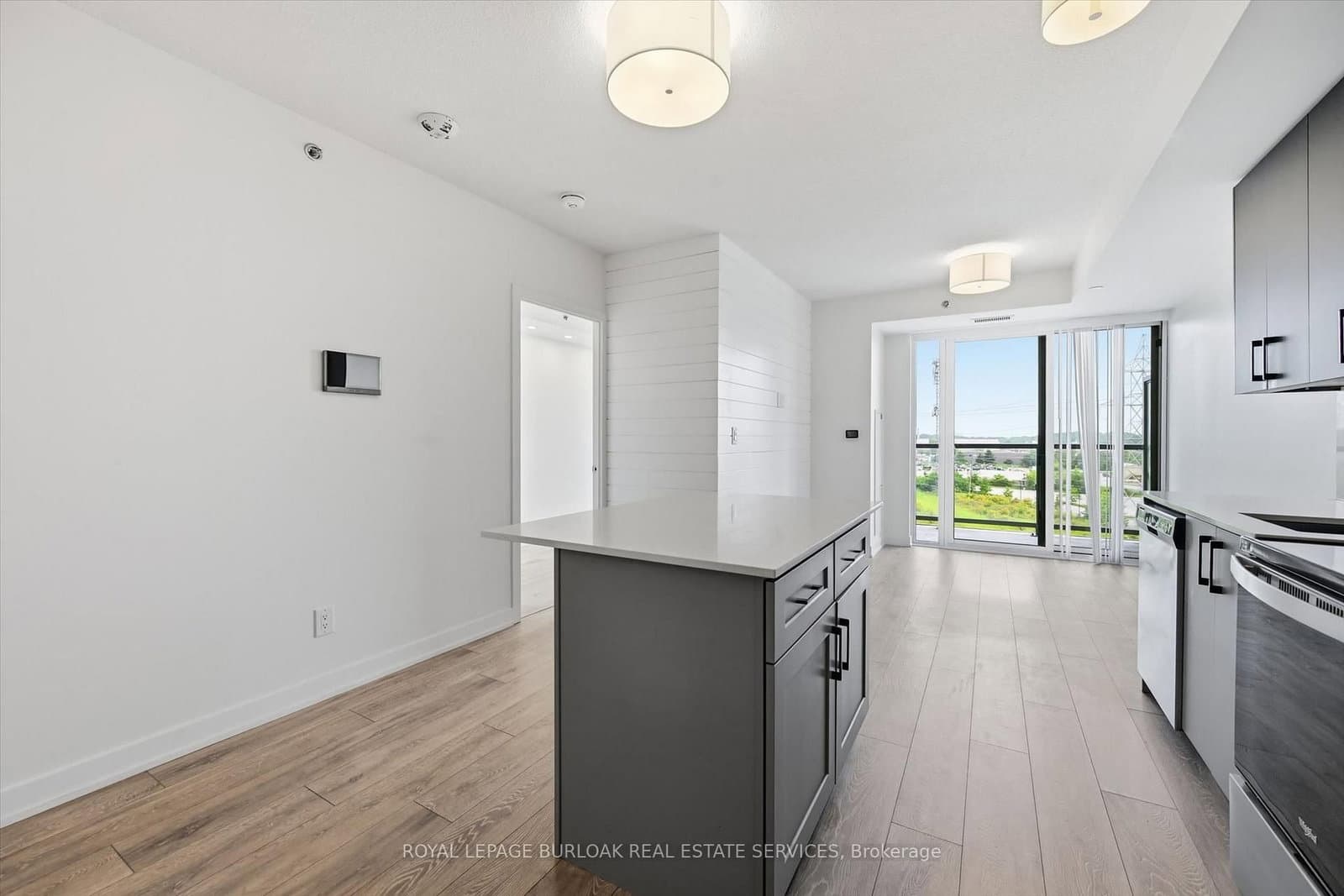 3200 Dakota Common, Unit B810 - Image 6