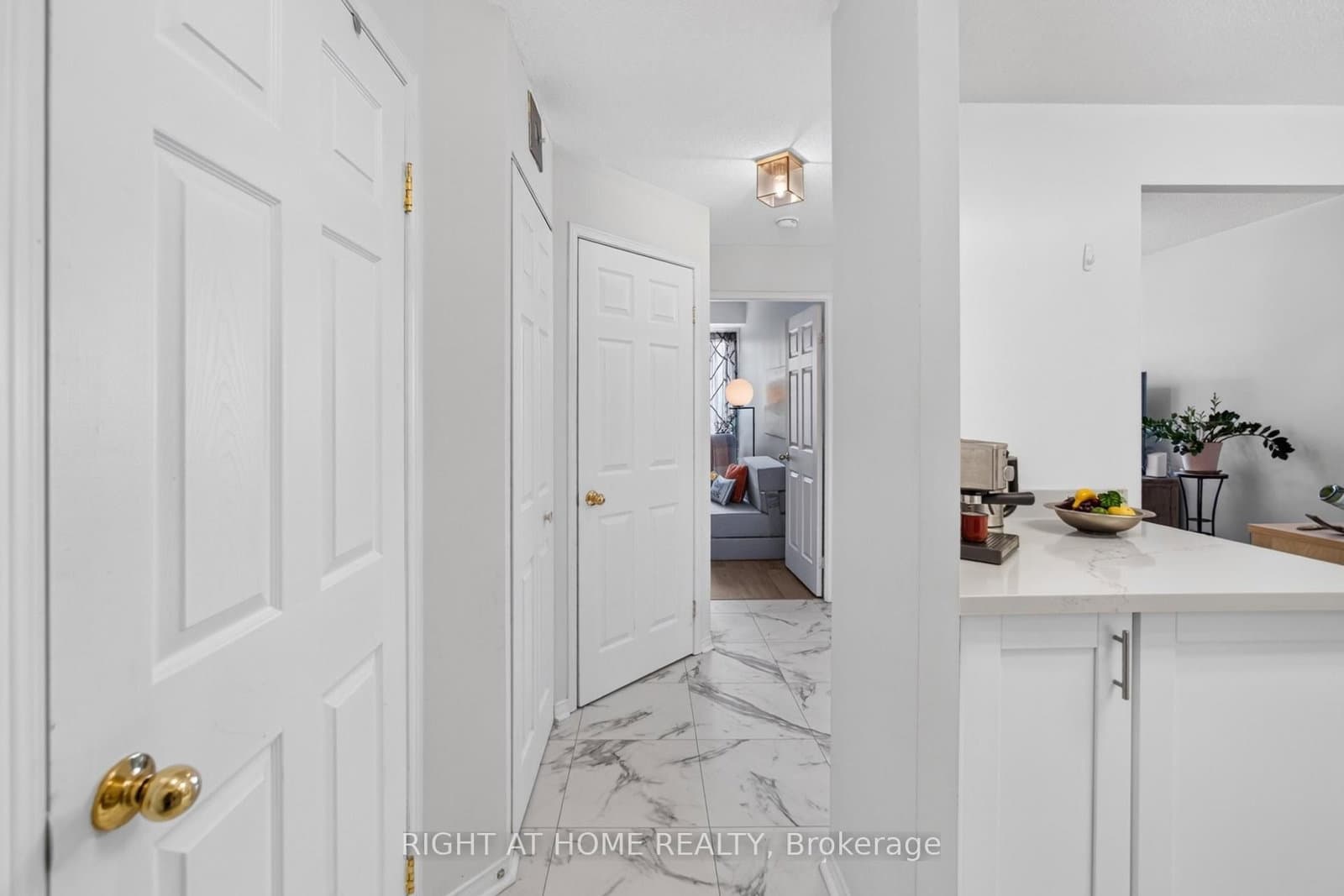 32 Tannery Street, Unit 607 - Image 4