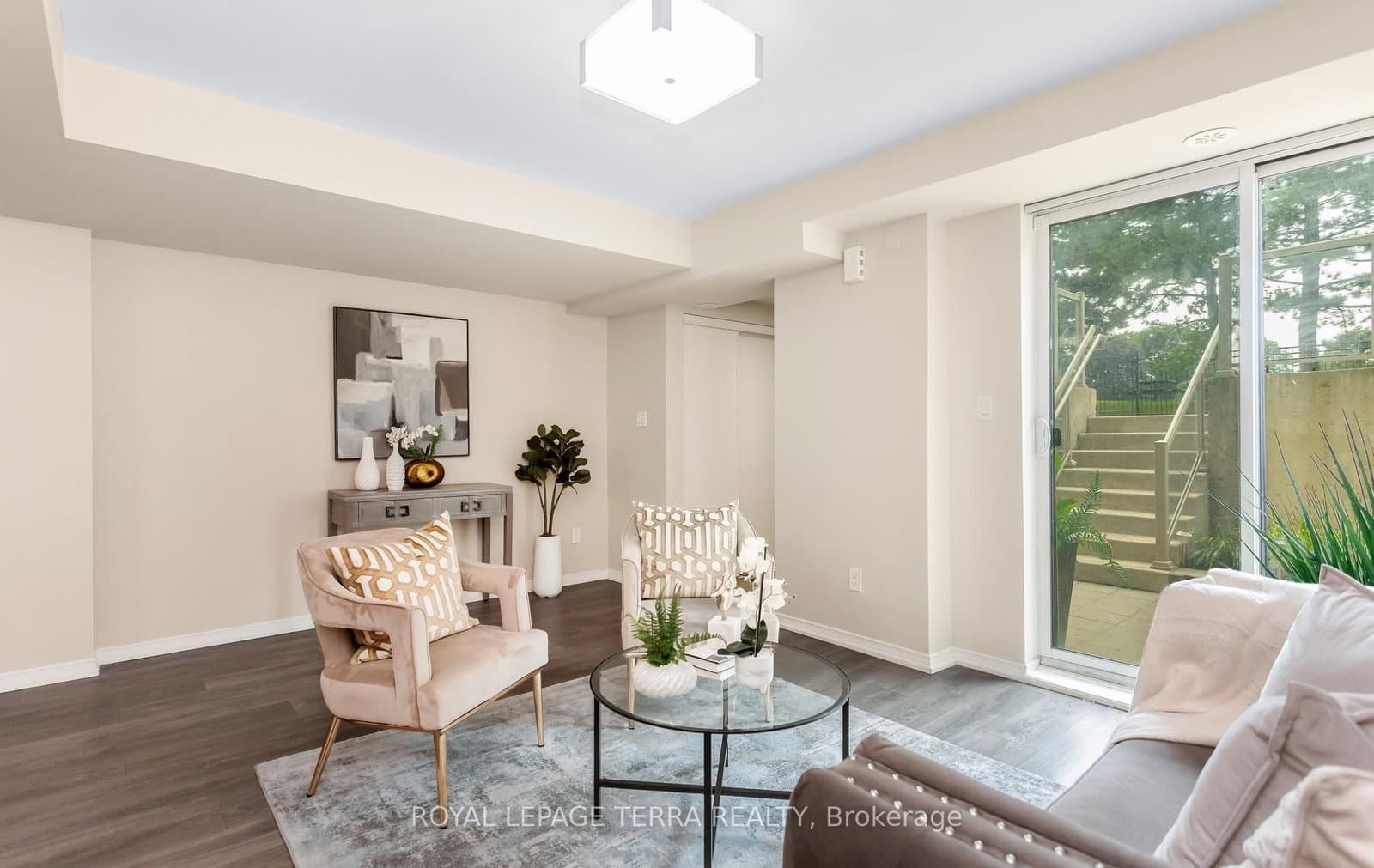 3 Applewood Lane, Unit 101 - Image 5
