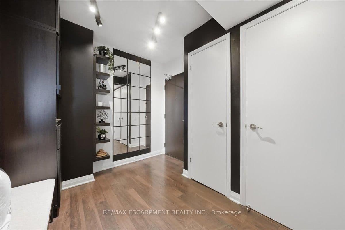 5 Valhalla Inn Road, Unit 2204 - Image 4
