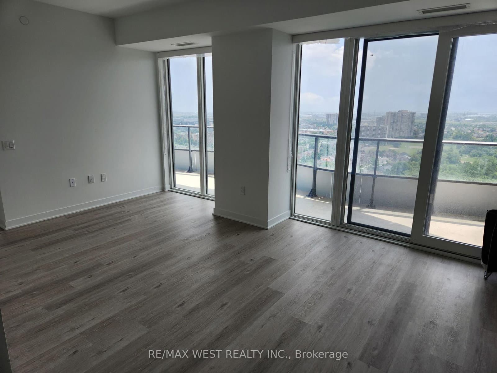 260 Malta Avenue, Unit 2403 - Image 6