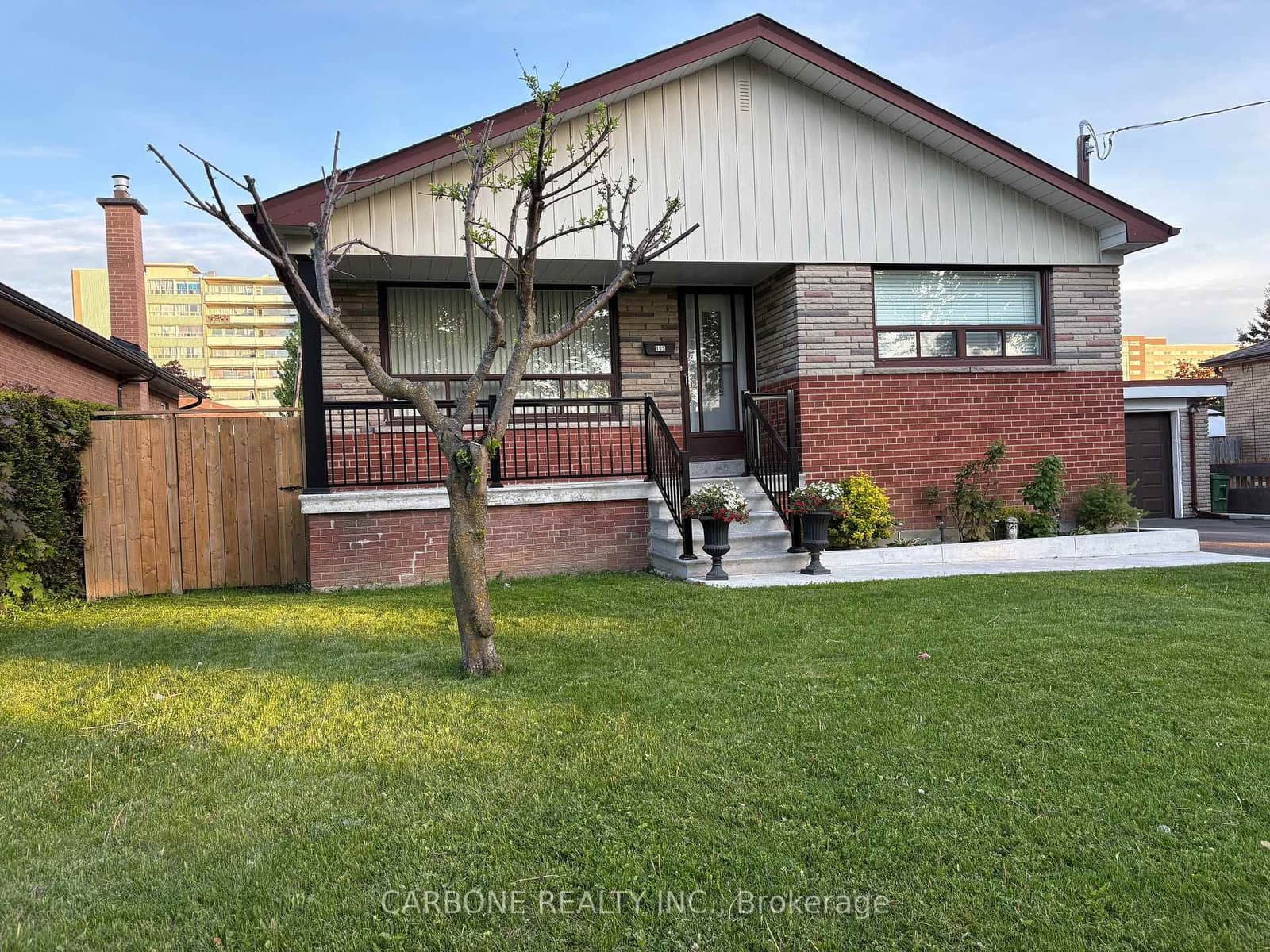 105 Hallsport Crescent - Image 2