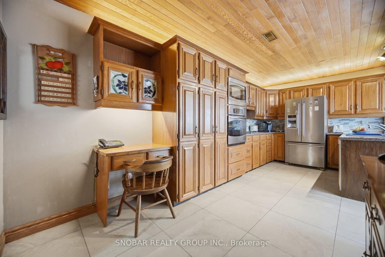 3176 Ibbetson Crescent - Image 6