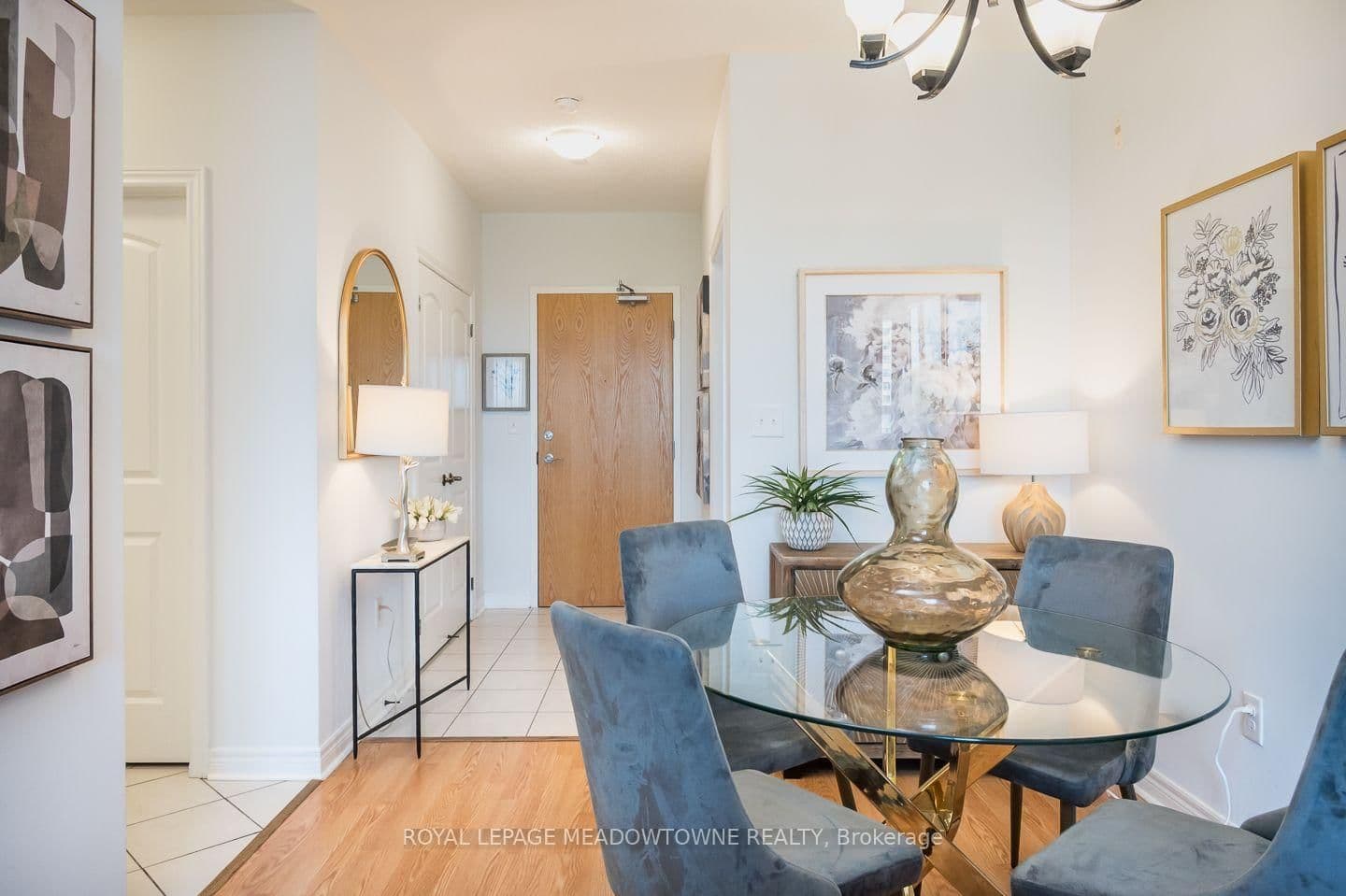 383 Main Street E, Unit 302 - Image 2