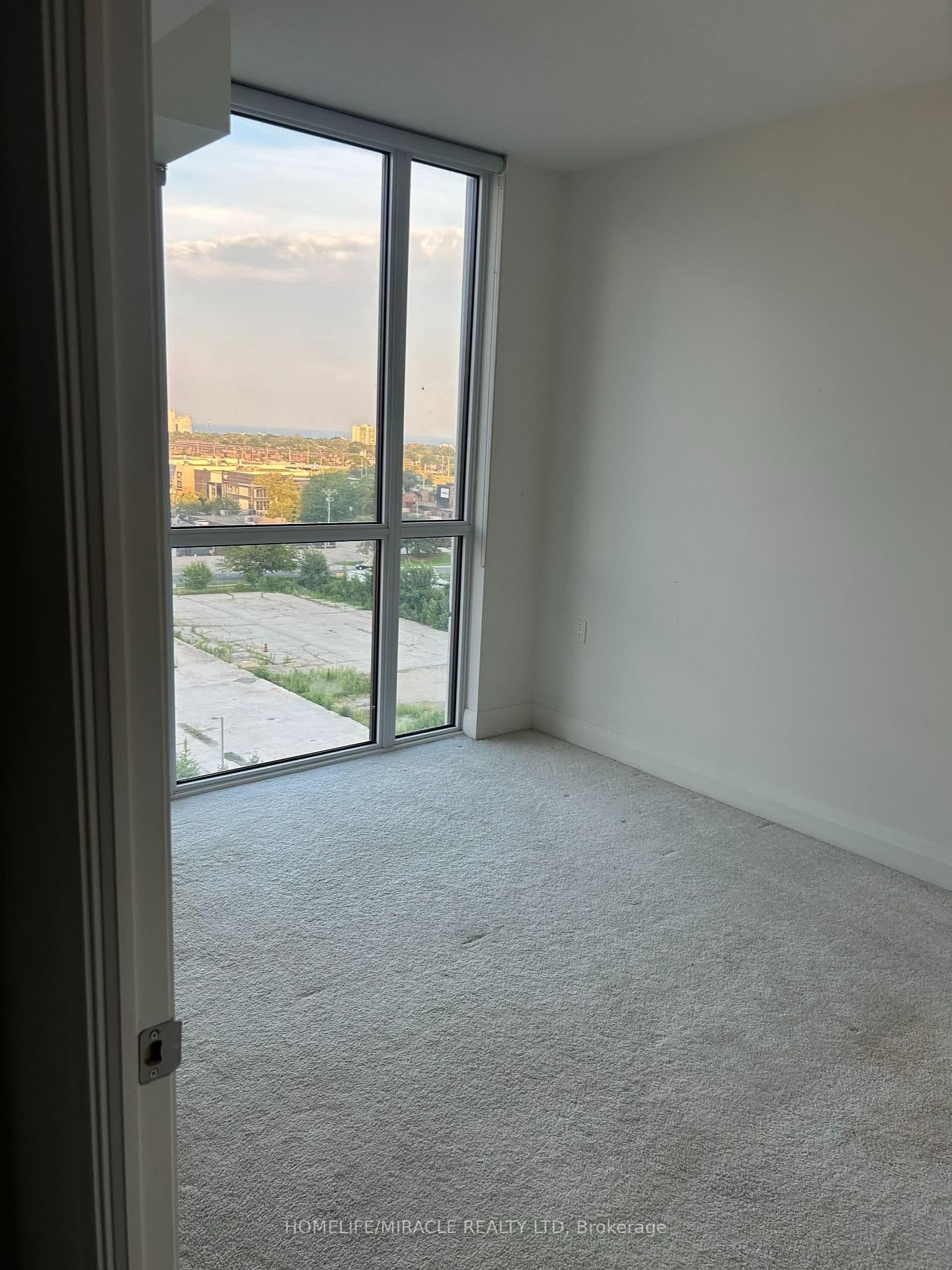 17 Zorra Street, Unit 805 - Image 3