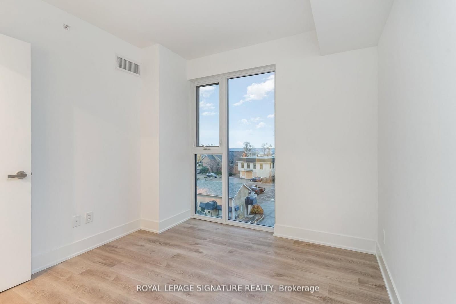 370 Martha Street, Unit 304 - Image 2