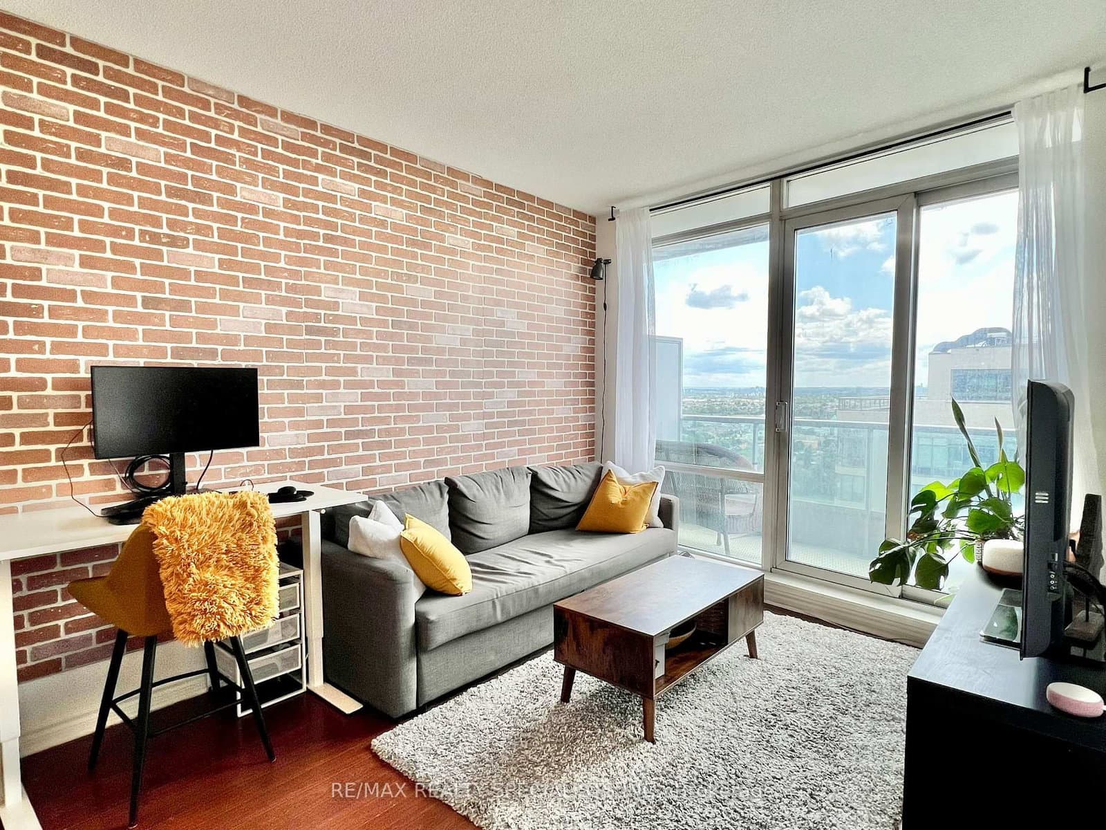 33 Elm Drive W, Unit 2505 - Image 5