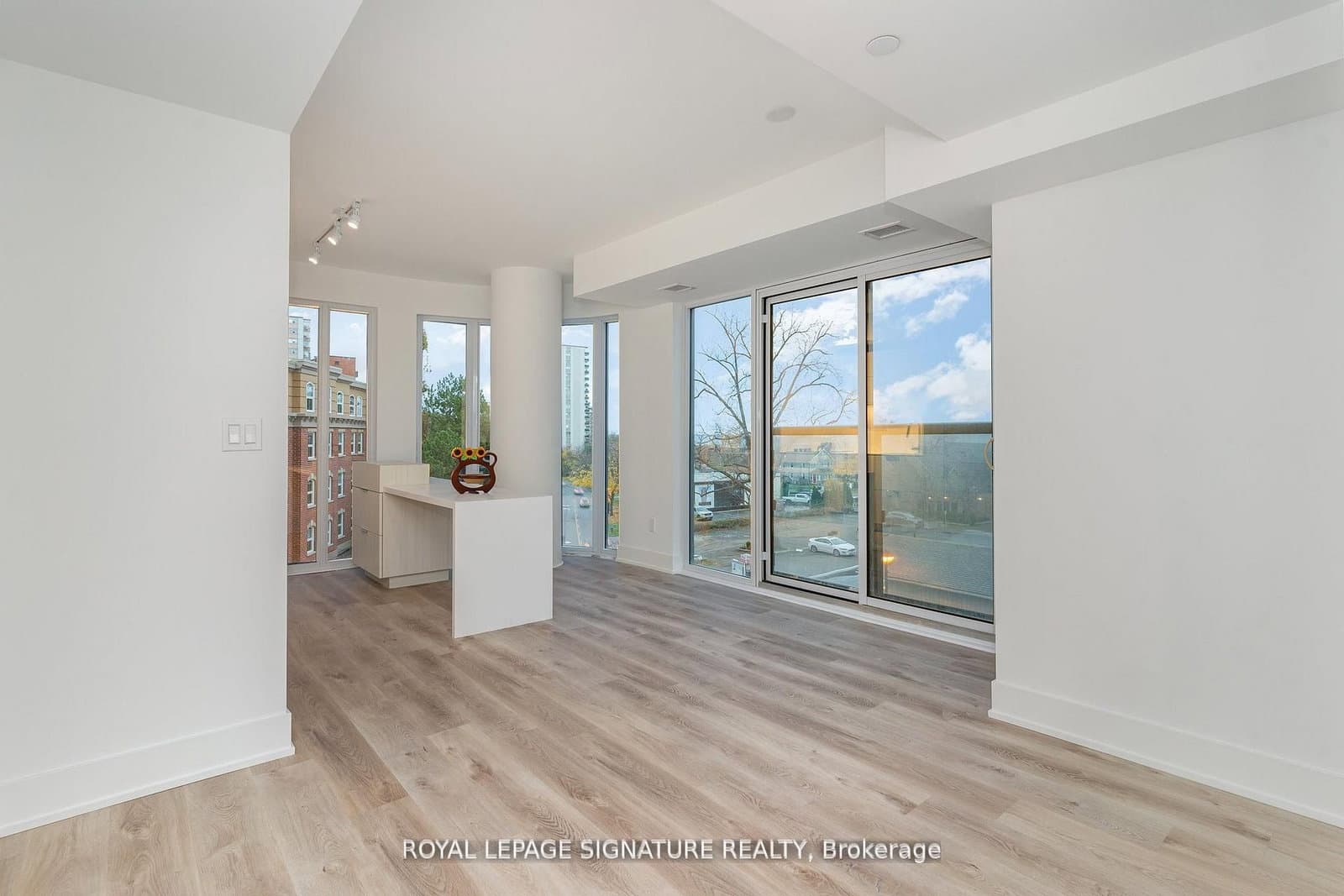 370 Martha Street, Unit 304 - Image 5