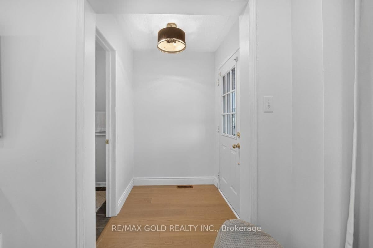 1110 DAVIS Lane - Image 4