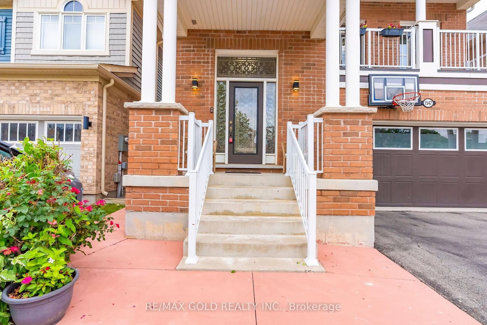 1547 Farmstead Drive - Image 3