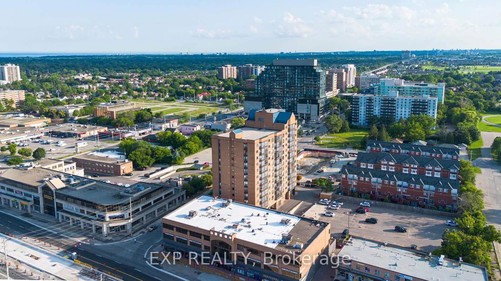 25 Agnes Street, Unit 202 - Image 3