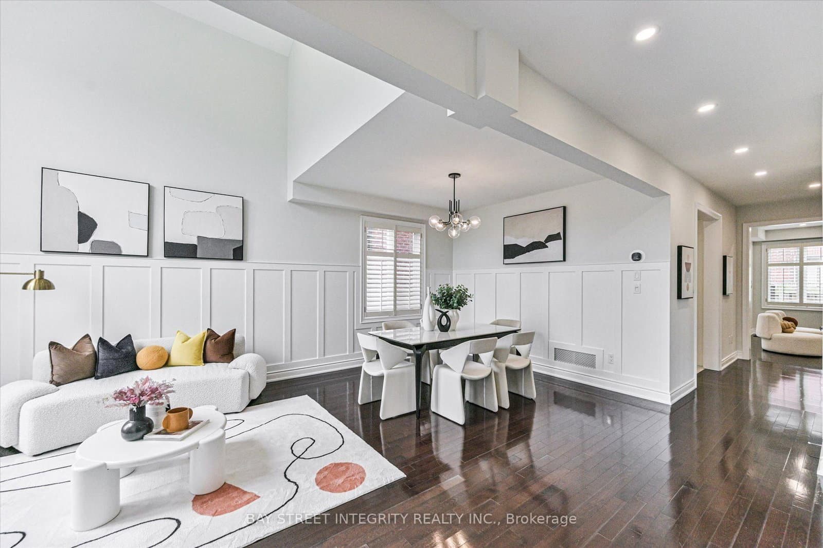 210 Milkweed Way - Image 4