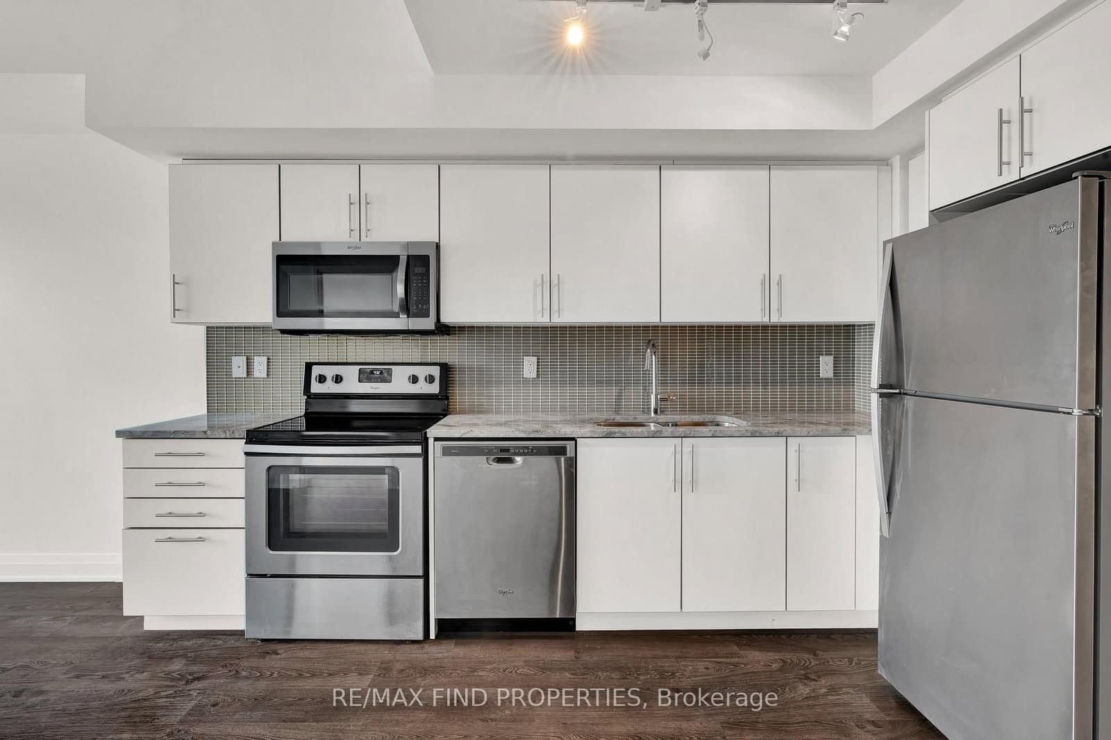 55 Speers Road, Unit 1504 - Image 6