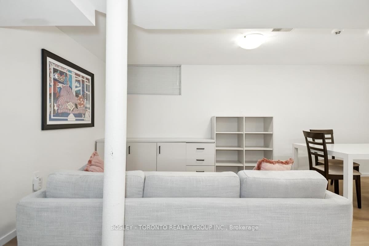 146 Earlscourt Avenue, Unit Lower - Image 5