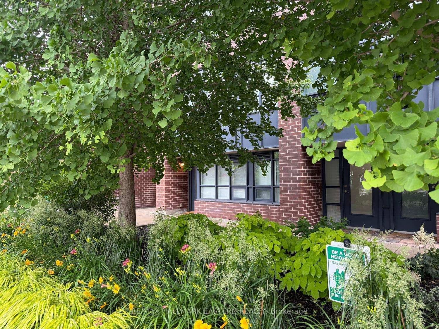 11 Superior Avenue, Unit Th3 - Image 3