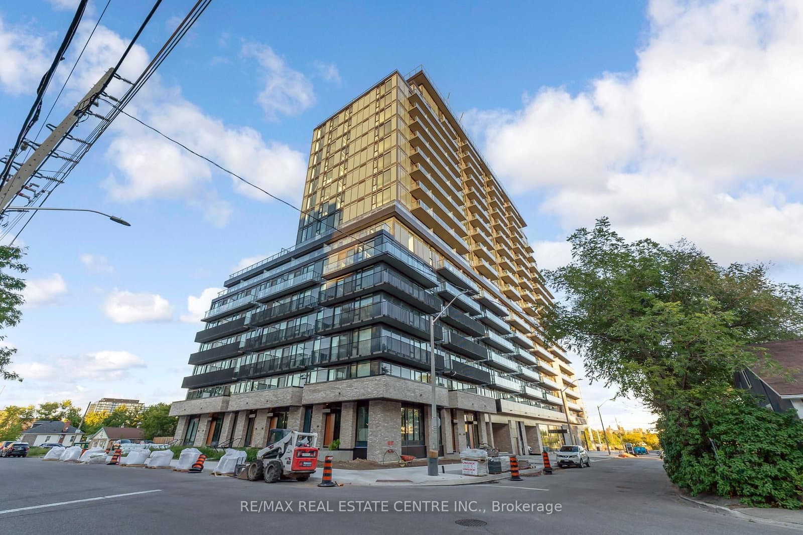 3009 Novar Road, Unit 911 - Image 1