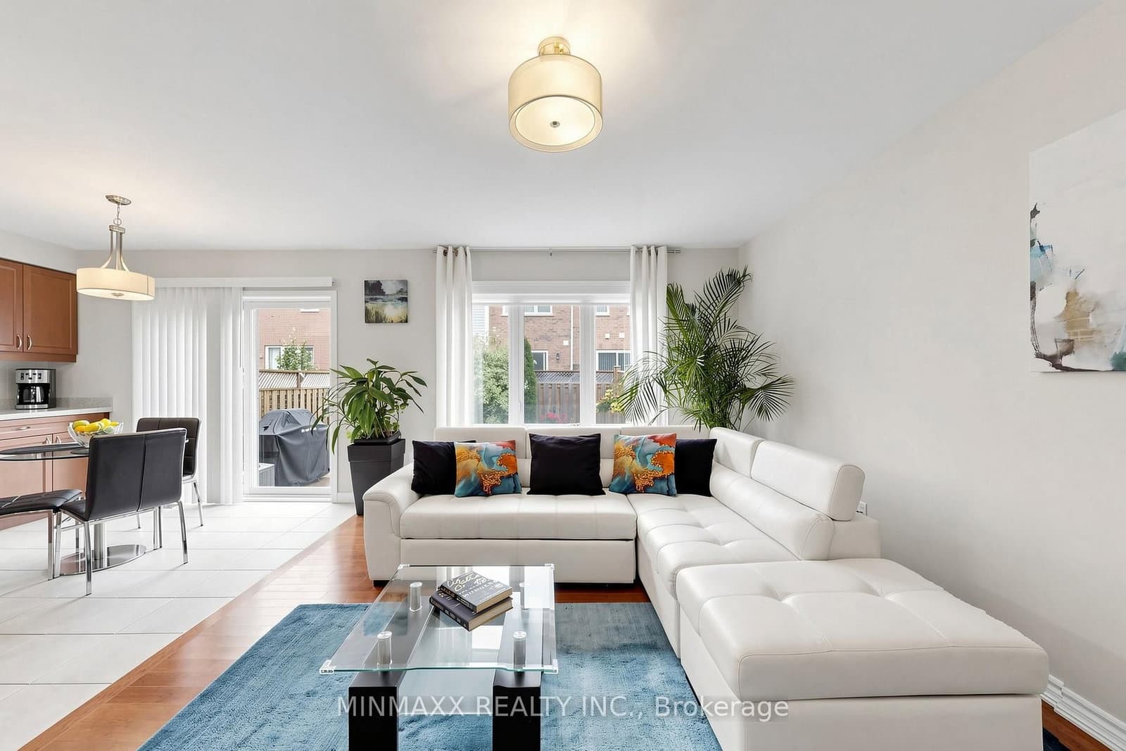 293 REIS Place - Image 5