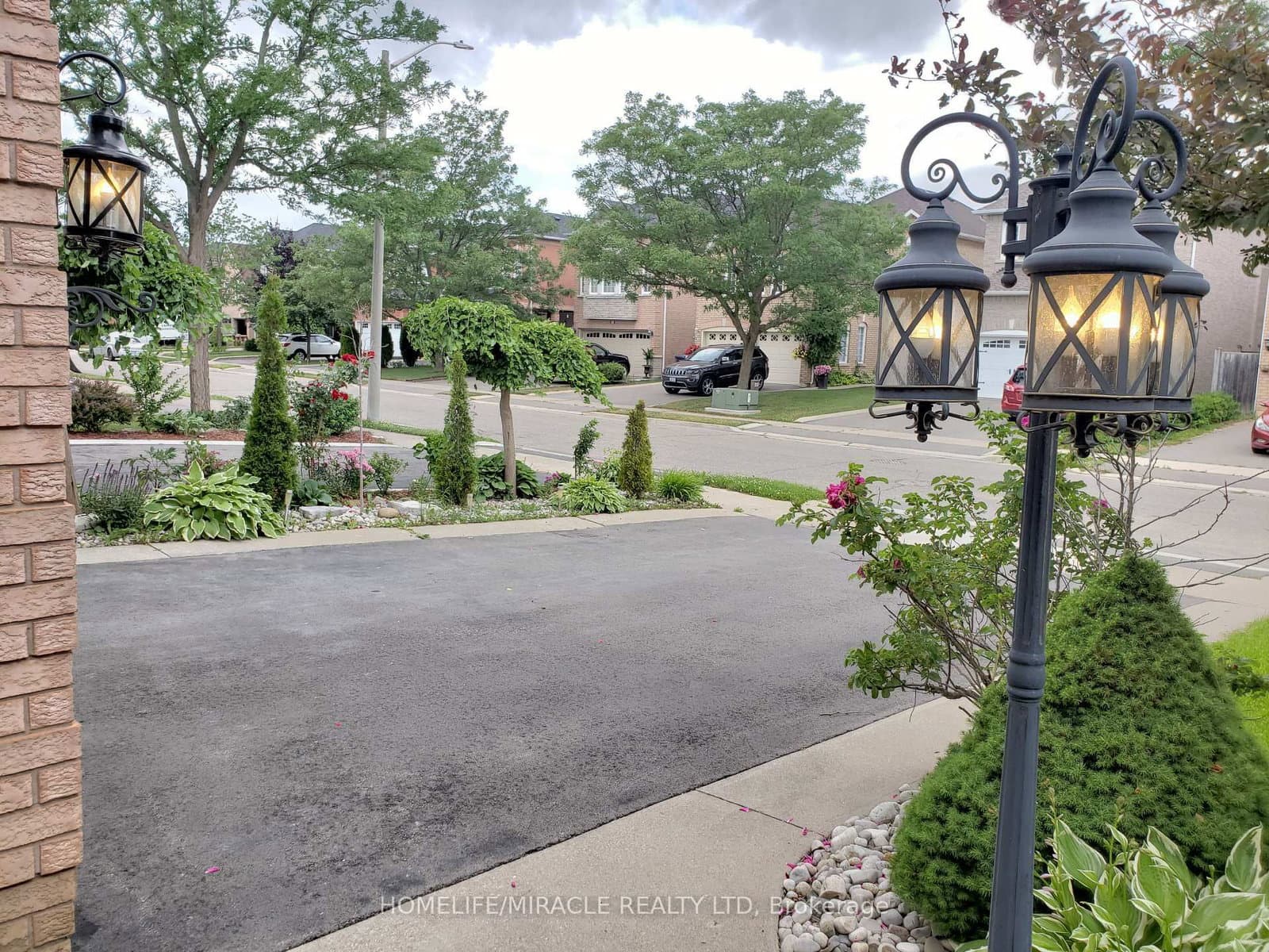 6 Sweet Briar Lane - Image 3