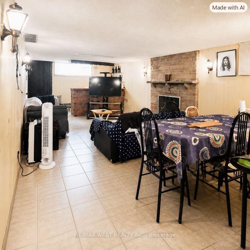 65 Ridge Point Crescent - Image 3