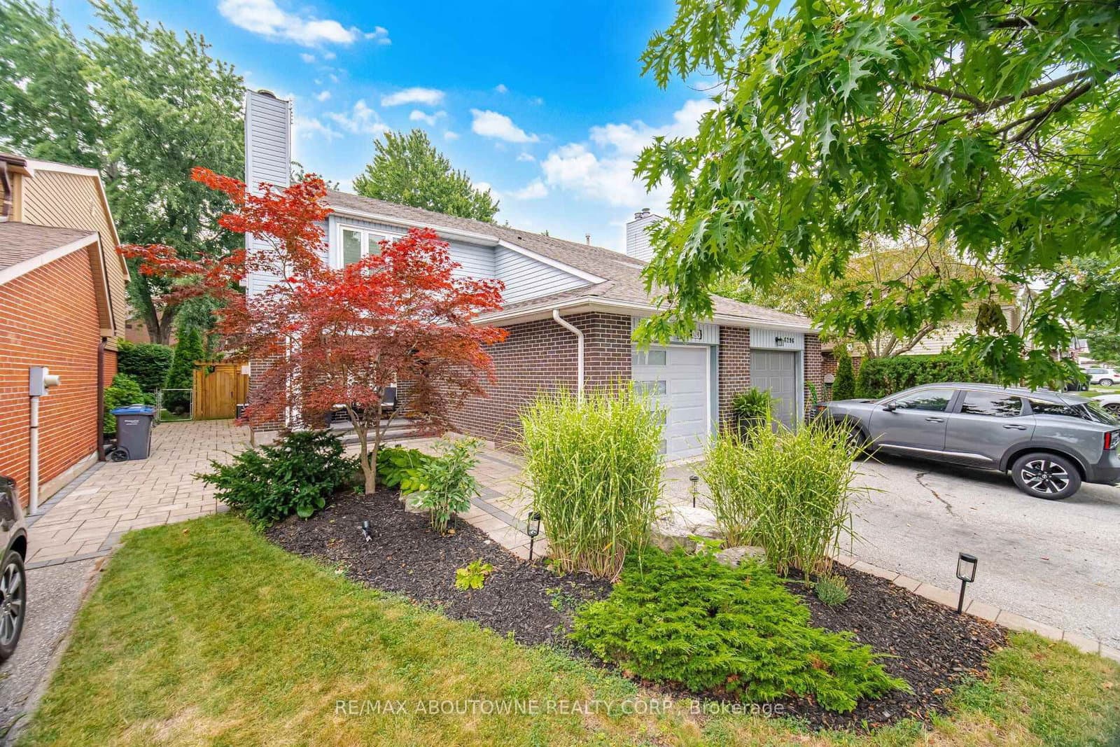 6298 Starfield Crescent - Image 2