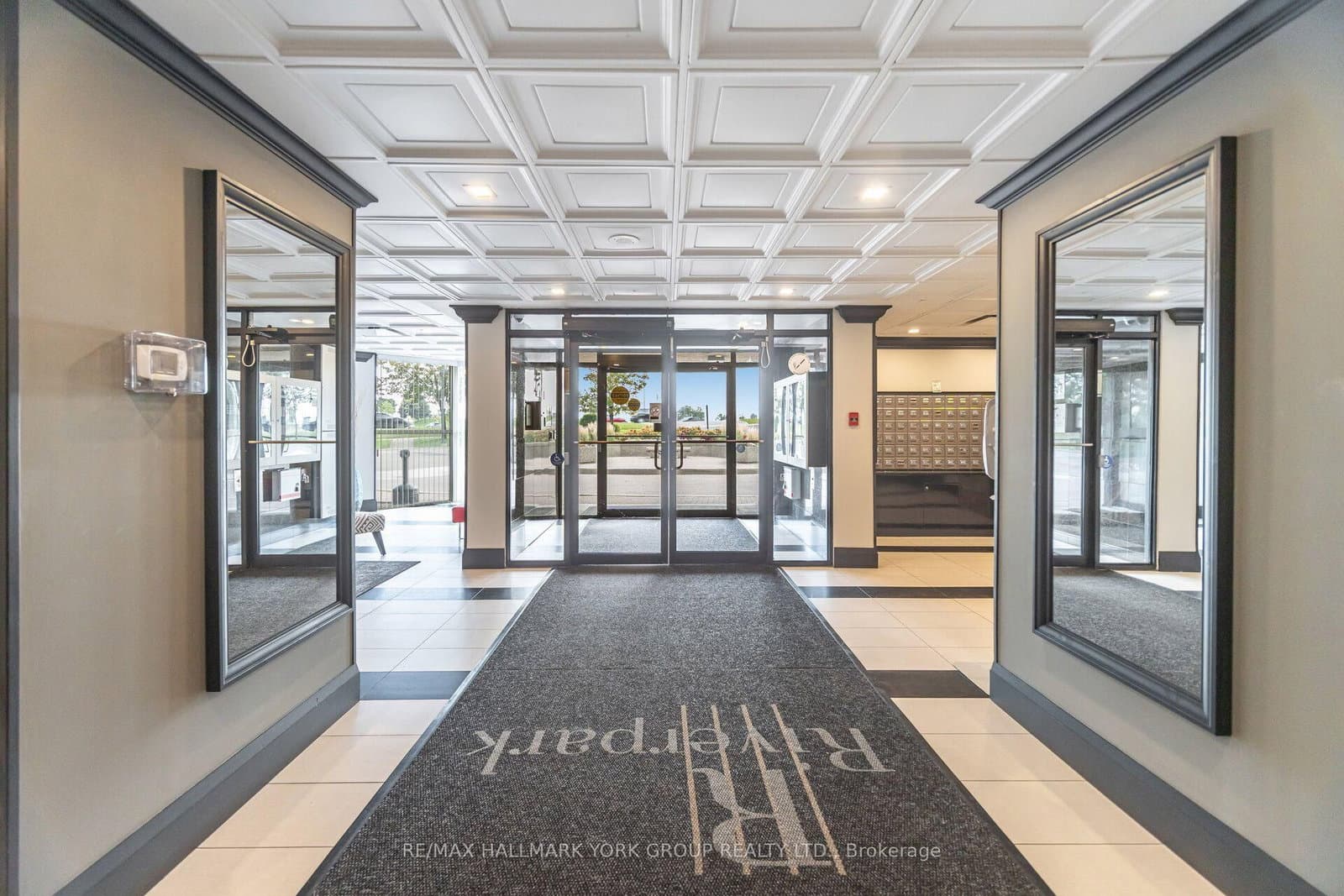 600 Rexdale Boulevard, Unit 1406 - Image 4