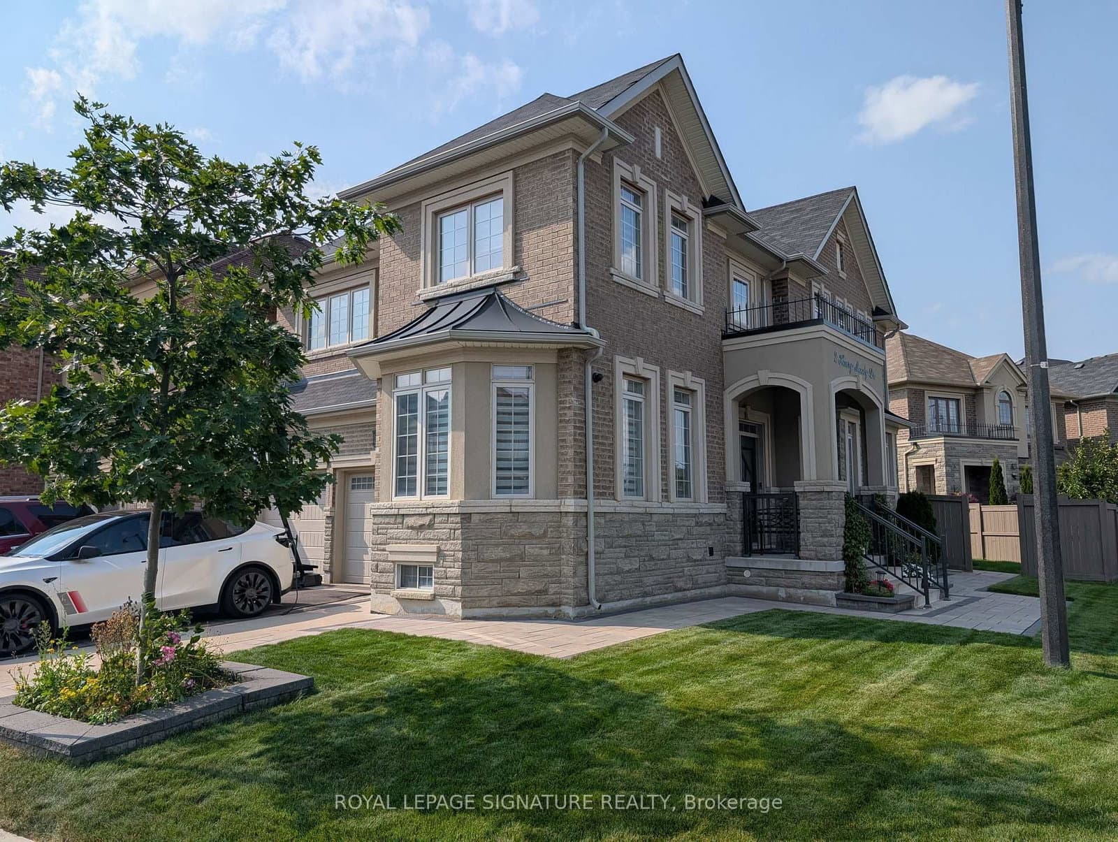 2 Henry Moody Drive - Image 1