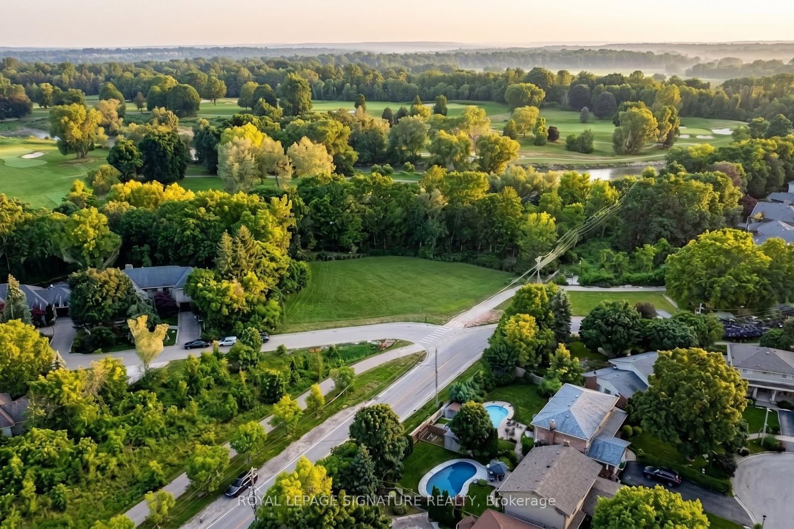 1060 Mississauga Heights - Image 2