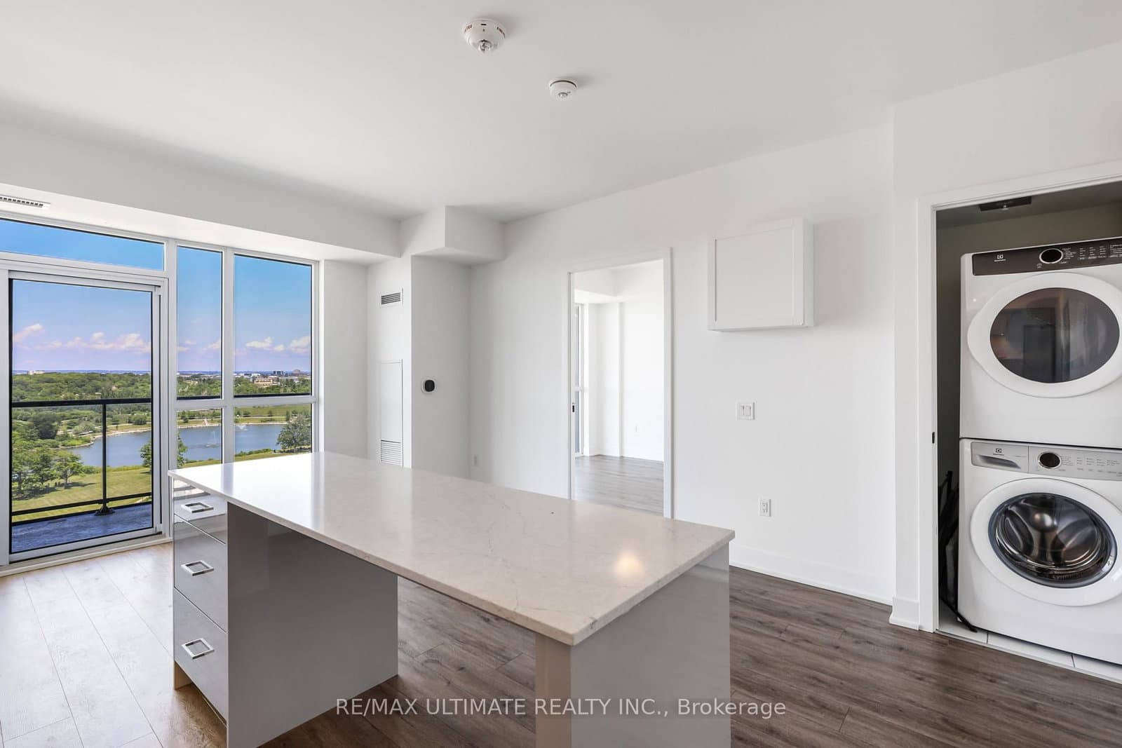 50 George Butchart Drive, Unit 906 - Image 4