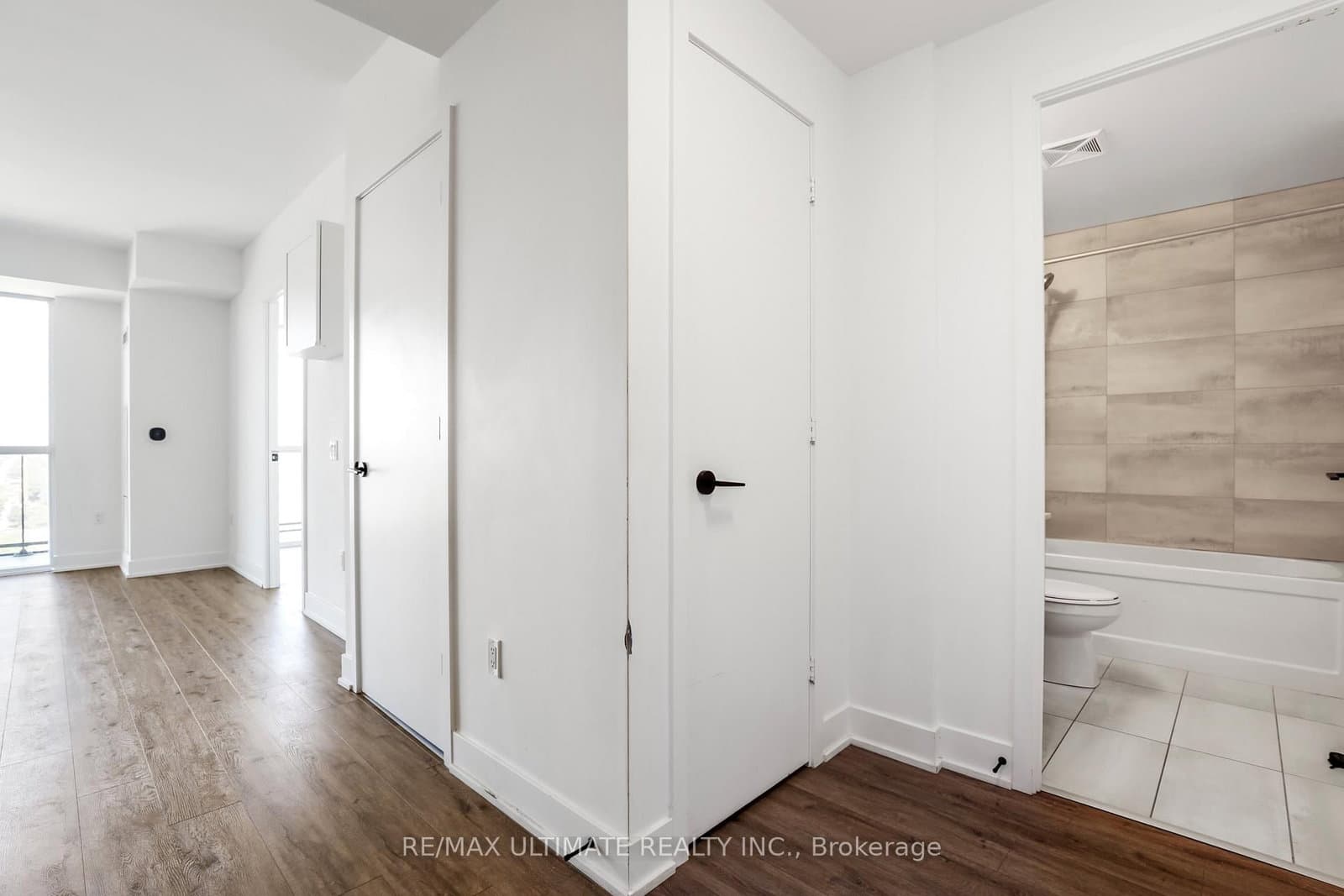 50 George Butchart Drive, Unit 906 - Image 5