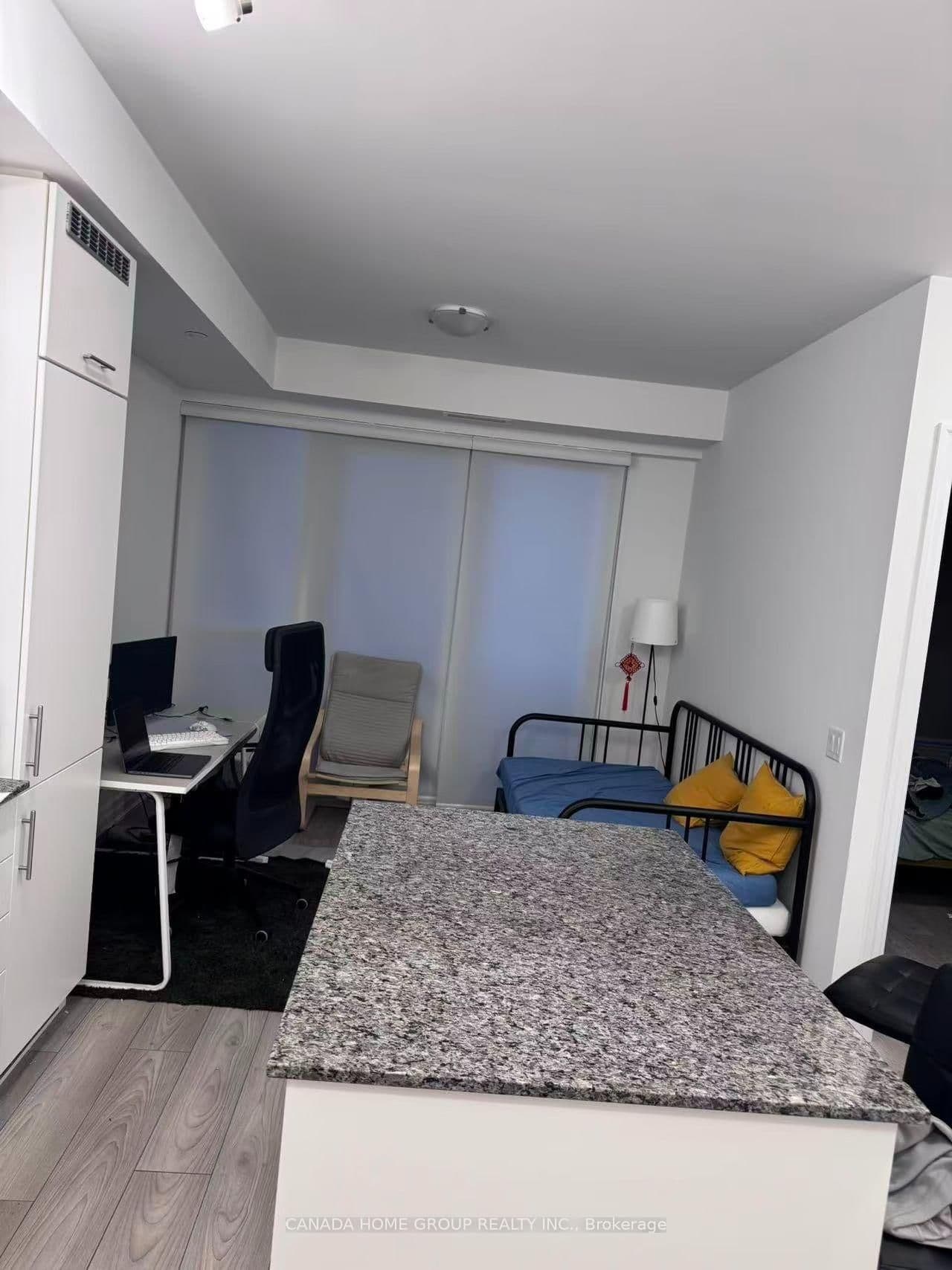 36 Elm Drive W, Unit 2810 - Image 3